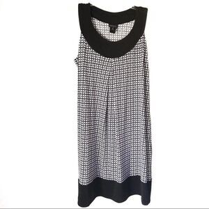 Black and white geometric sleeveless dress‎